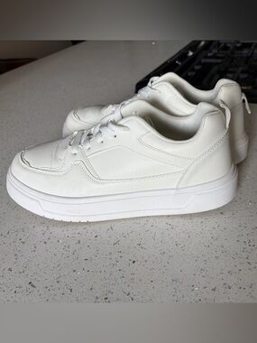 Classic All-White Platform Sneakers